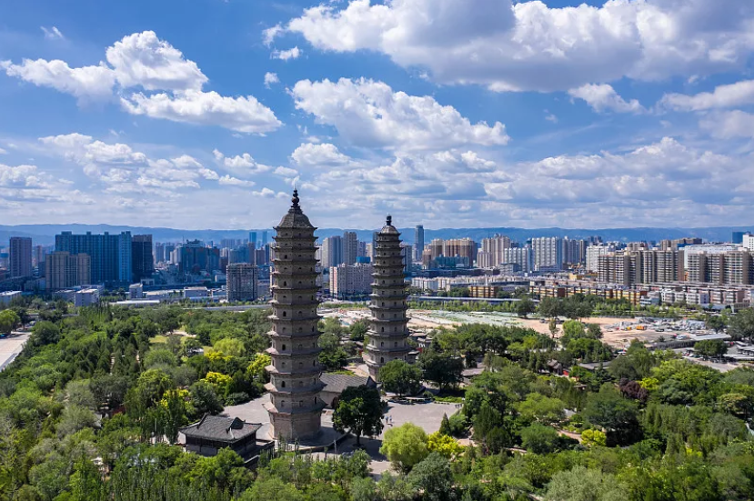 山西，向亲爱的听众朋友们问好！